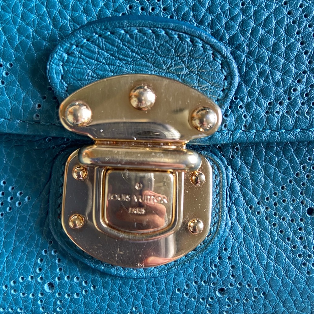 Louis Vuitton Amelia wallet in FULL LEATHER - Picture 3 of 4